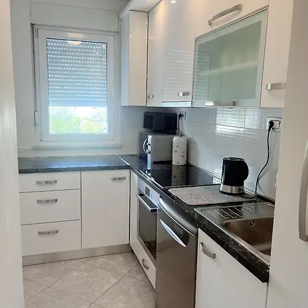 Isabela - 3 Bedrooms - Near To Mall Of * ספליט