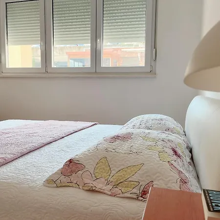 Isabela - 3 Bedrooms - Near To Mall Of דירה