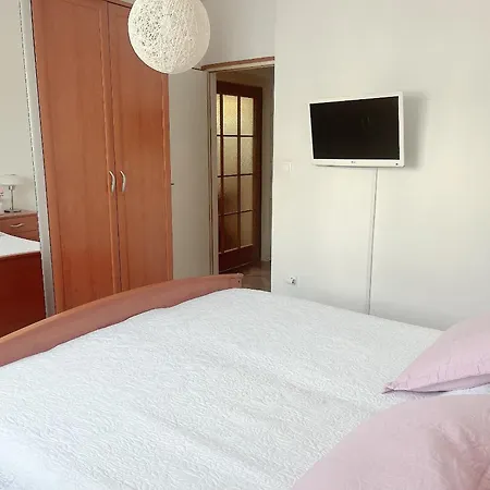 Isabela - 3 Bedrooms - Near To Mall Of * ספליט